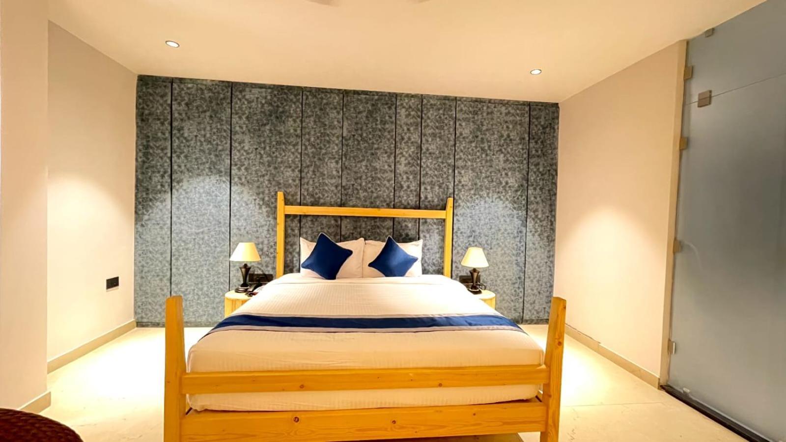V Hotels And Resorts Chirala Buitenkant foto